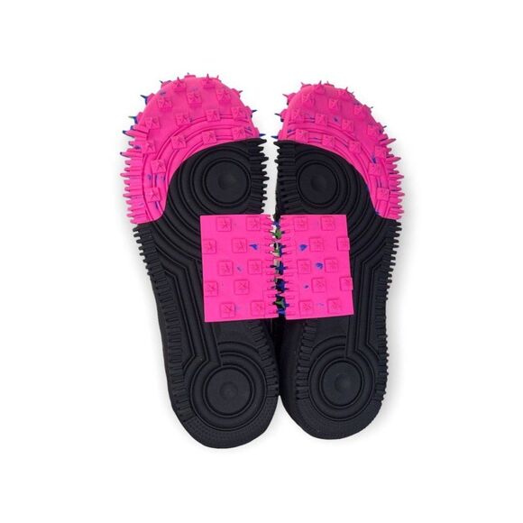 Athletic_Shoes